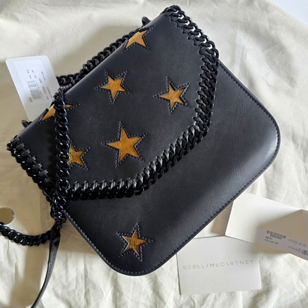 Stella McCartney Black and Gold Star Flap Snap Crossbody Bag - Picture 2 of 13